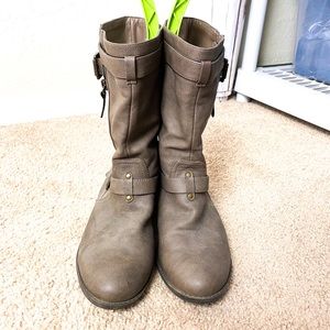 Express Boots Size 7